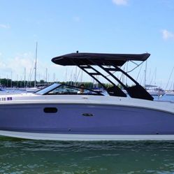 2022 Sea Ray Spx270