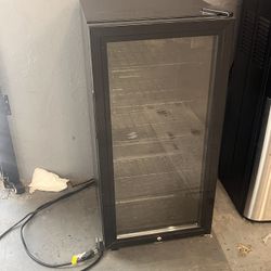 Mini Fridge Great Shape Obo