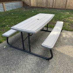 Collapsing Picnic Table
