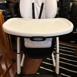 Graco 6 in 1 Convertible High Chair