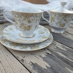 Gold tea set