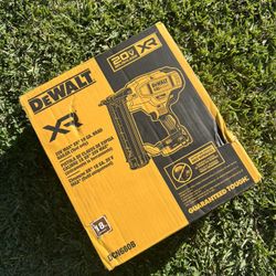DEWALT BRAD NAILER 