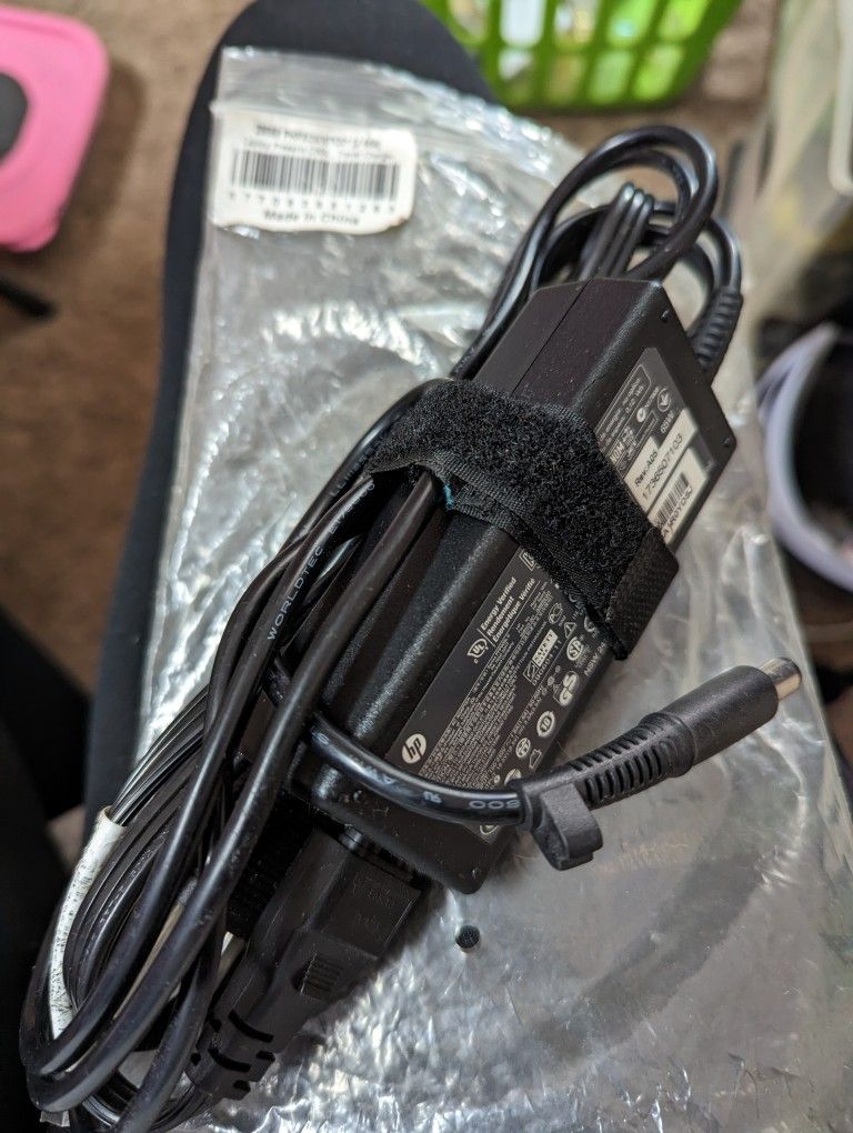 HP Compaq Laptop Charger