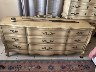 Classic Dresser and Nightstand Set $25 OBO