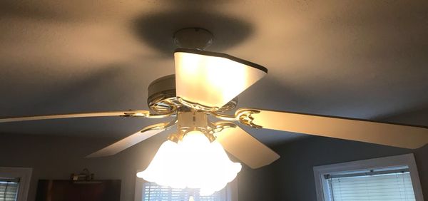 White Remote Controlled Ceiling Fan For In Haverhill Ma Offerup White Remote Controlled Ceiling Fan
