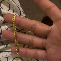 14k Gold 7.92 Grams Small Cuban 