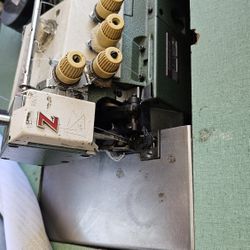 Overlock 5 Thread Sewing Machine 