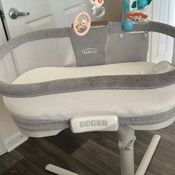 Halo bassinet 360 Swivel Sleeper
