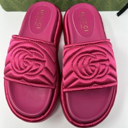 Gucci Sandals Eu 37