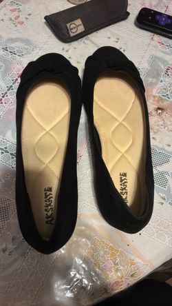 Shoes 8.5