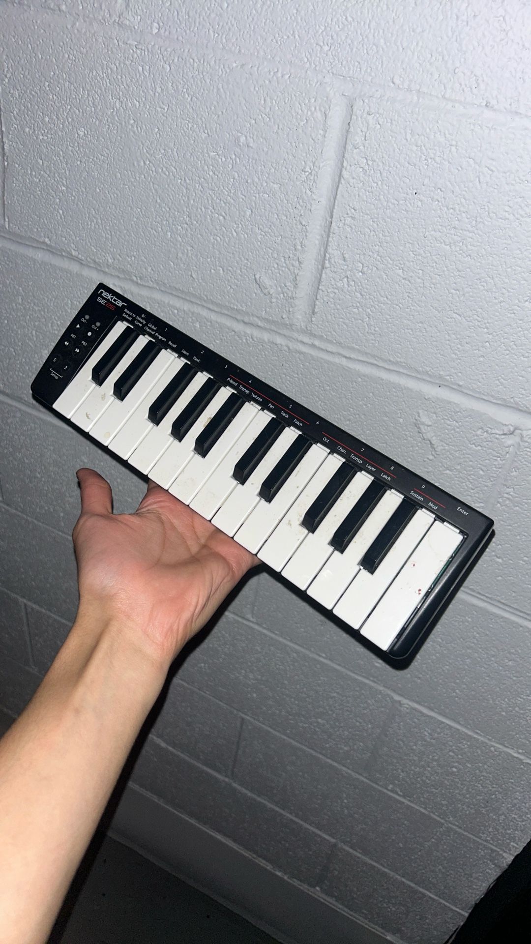 Midi Keyboard (like New)