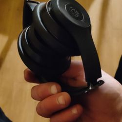 Beats Wireless Solo 3 Bluetooth Headphones - $50 (San Francisco)