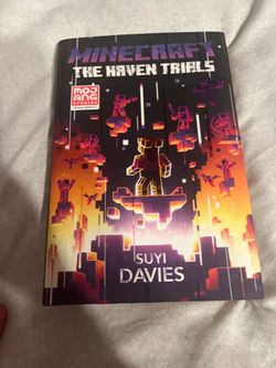 Minecraft & Five Nights at Freddy’s Book Bundle