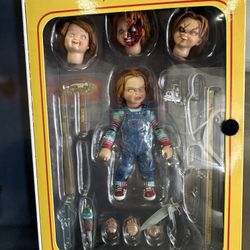 Chucky Doll Neca 