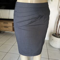 New Gray Skirt Size Medium 