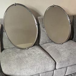 Vanity mirrors
