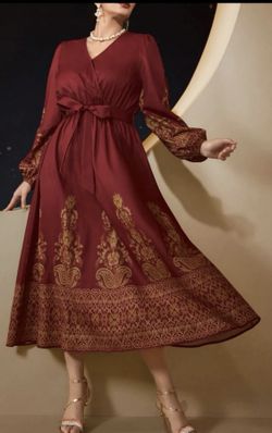 Very Pretty Women Dress Size XL  New 