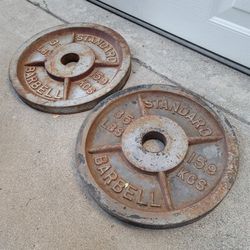 BARBELL Olympic flat Plate 70LBS Total Weight.