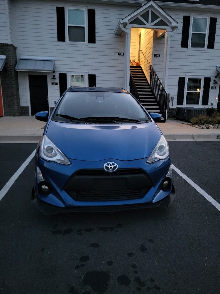 2017 Toyota Prius C