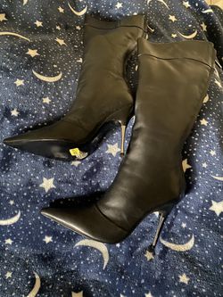 Aldo Boots....Size 7.5 (black)