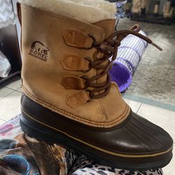 Hand Crafted Sorel Hand Made Natural Rubber Boots