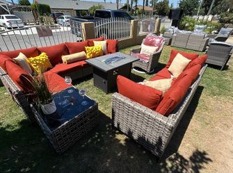 Patio furniture set outdoor new in the box