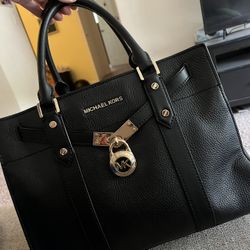 Authentic Michael Kors Black Purse 