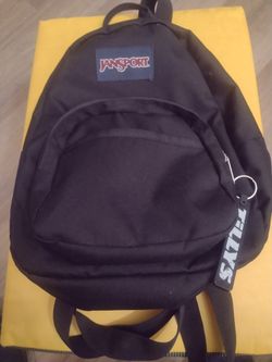 SMALL BLACK BACK PACK.   GOOD CONDITION. $3