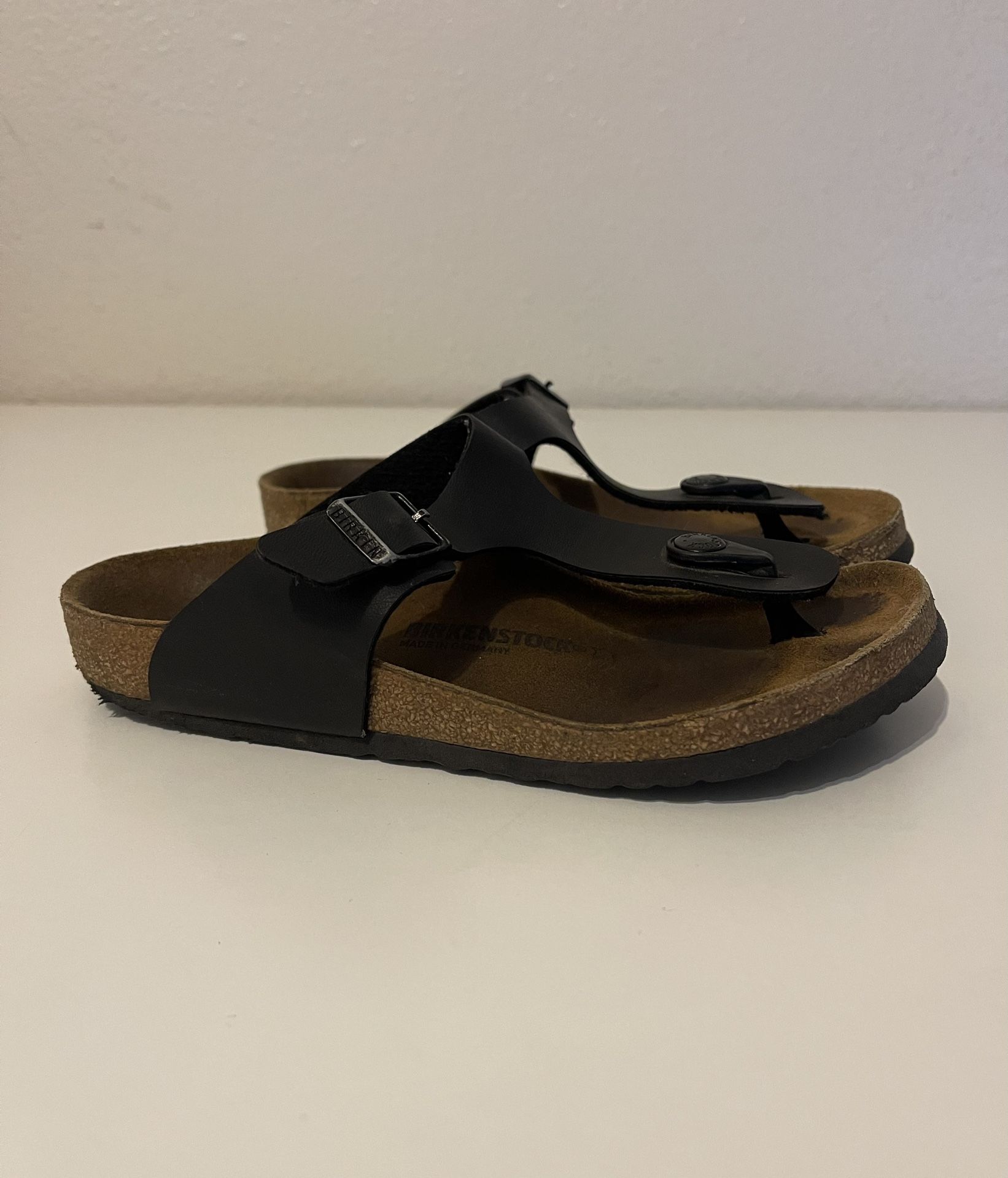 Kids Birkenstock Size 33
