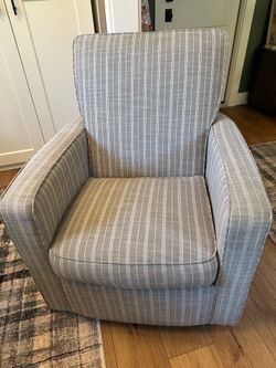 LazyBoy Swivel Glider