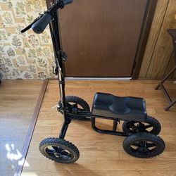 Collapsible Knee Scooter 