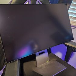 LG UltraGear 32 OLED Dual Mode Monitor