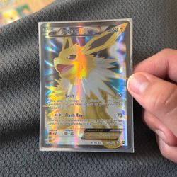 Jolteon EX 2017