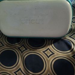 Cricut Cutting Machine 