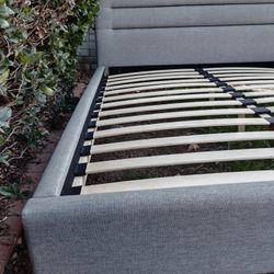 QUEEN size BED FRAME good condition $120 pick up in WEST HILLS CA.