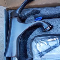 Llave Para El SIM Del Baño En Buenas Condiciones