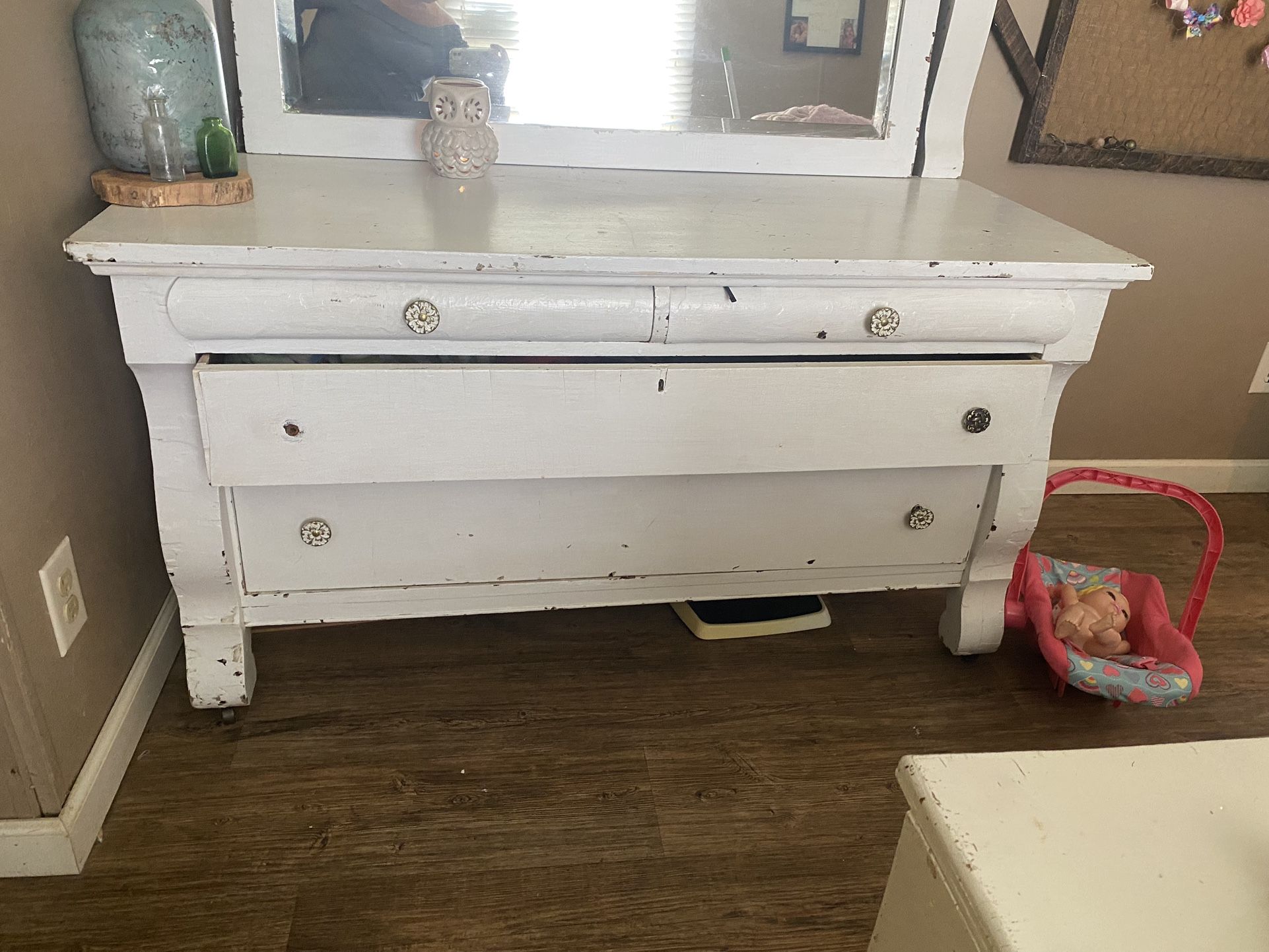 Antique Dresser With Swivel Mirror