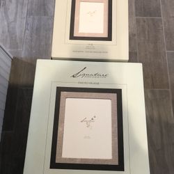 Picture Frames. Matching