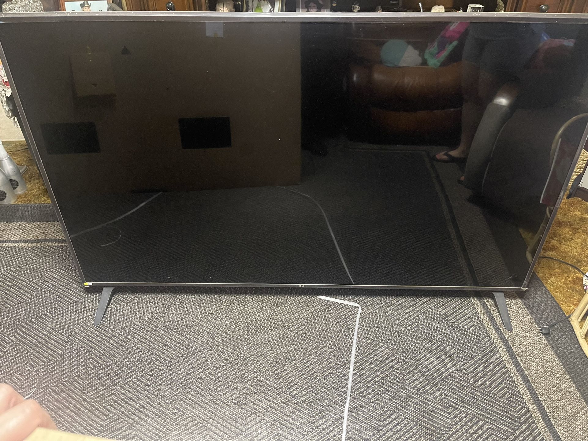 LG 70 Inches TV