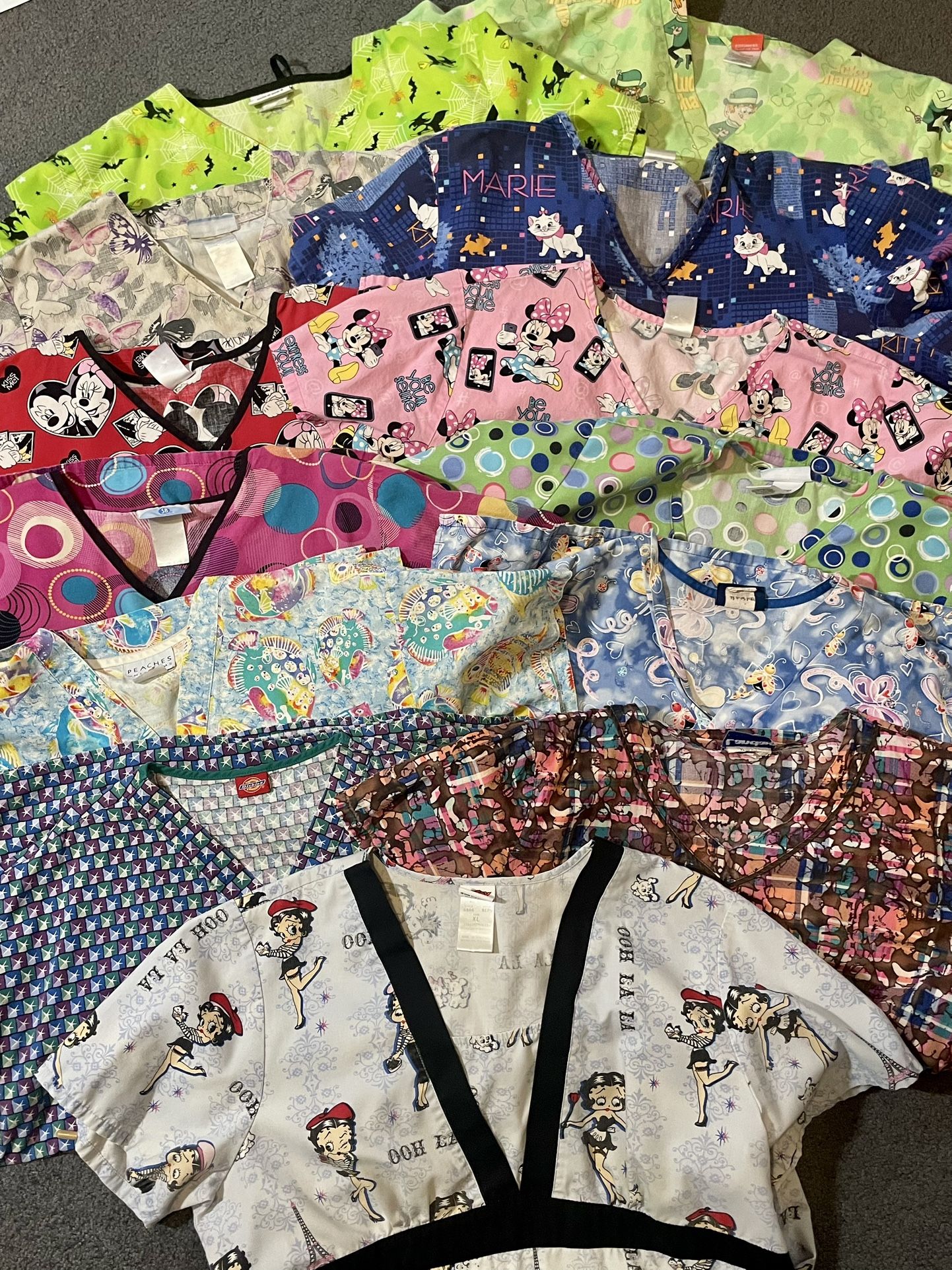 13-XL SCRUB TOPS