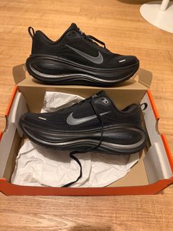 Nike Vomero Plus