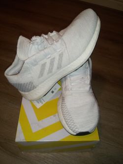 New pureboost size 6 women