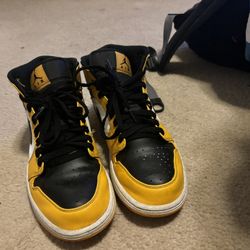 Yellow Jordan 1s