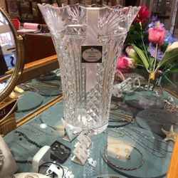 Waterford crystal Kings of Ireland 10 inch vase