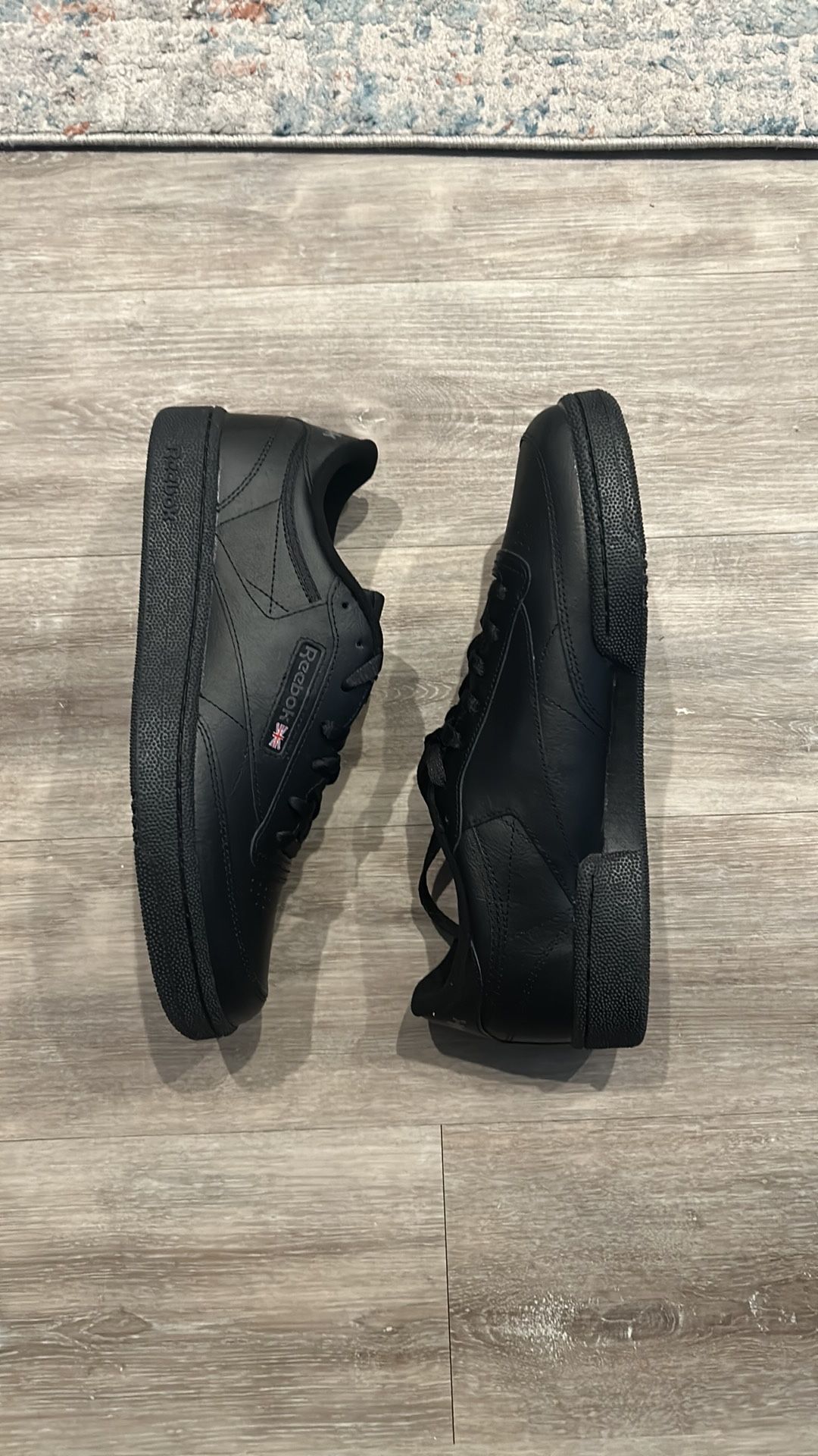 Men Reebok sneakers