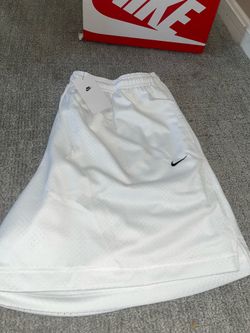 Nike short