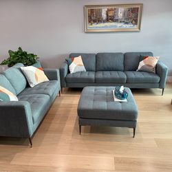 Living room furniture and dining table with its chairs