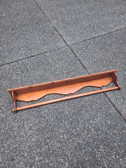 Wood Quilt Rack Wall Shelf