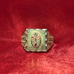10k Gold Cross Ring