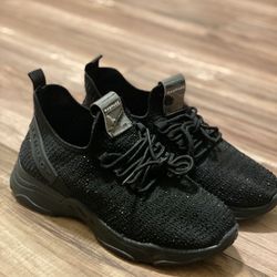 ❄️  🎁  SALE!!! Christmas Offer 🎄 🎁 Rhinstone shoes #Fashion #sneakers  willing to trade